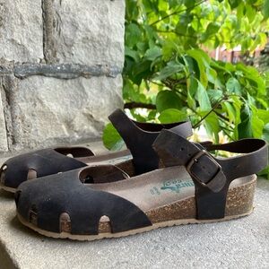 Bio Natura Leather Mary Jane Clog/Sandal (Sz 38 7.5)